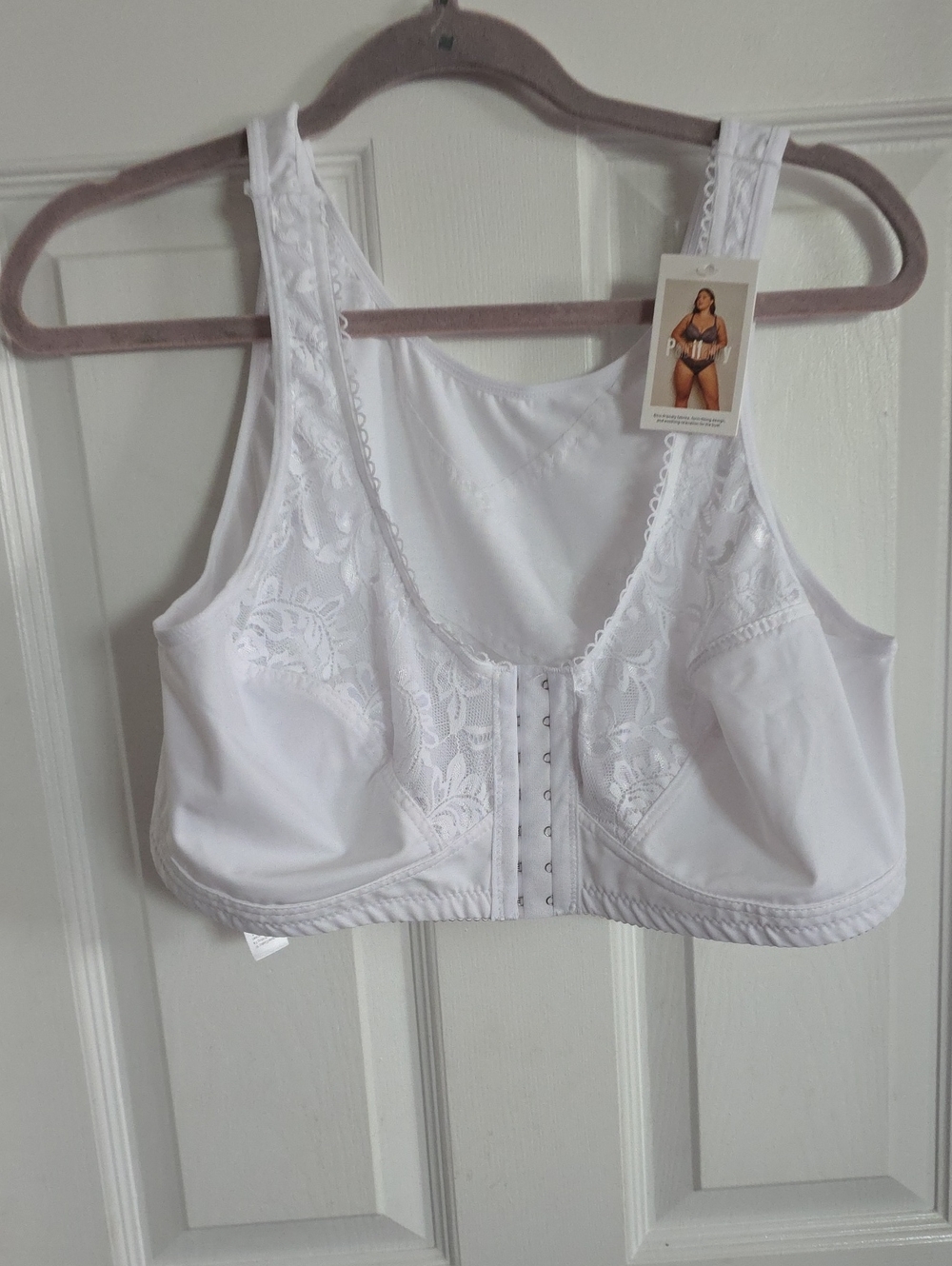 SHEIN White Front-Closure Lace Support Bra